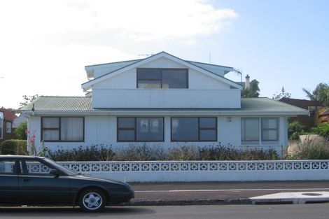 Photo of property in 49 King Edward Parade, Devonport, Auckland, 0624