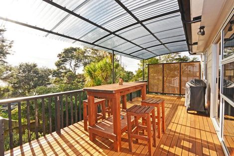 Photo of property in 6 Stallard Place, Glen Eden, Auckland, 0602