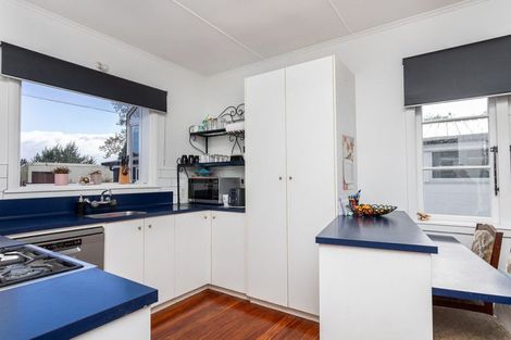 Photo of property in 35 Guy Street, Dannevirke, 4930