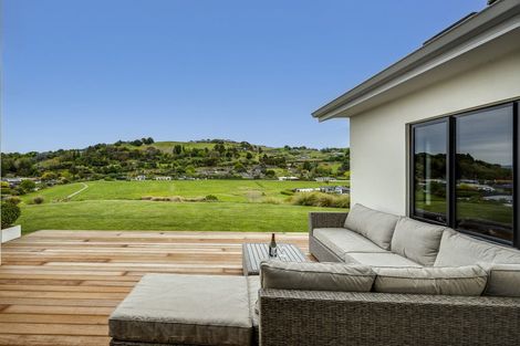 Photo of property in 4 Ridgeway Terrace, Taradale, Napier, 4112