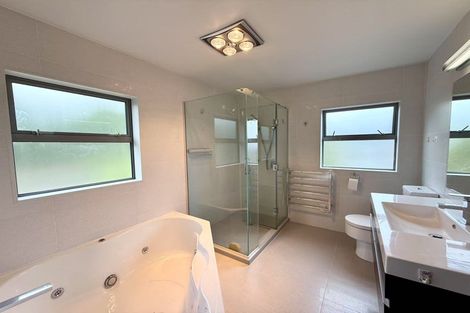 Photo of property in 72b Malvern Road, Morningside, Auckland, 1022