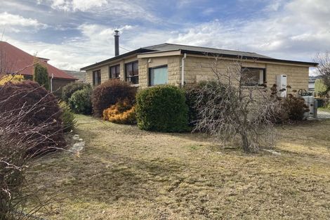 Photo of property in 8 Rata Street, Wanaka, 9305