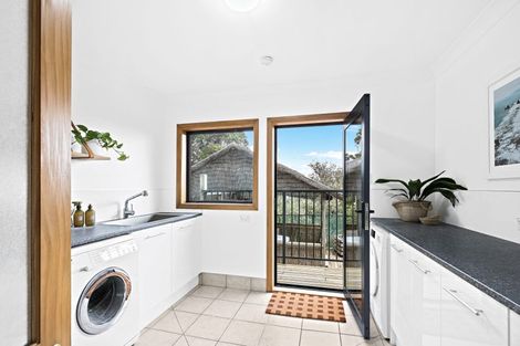 Photo of property in 2 Kauri Drive, Sandspit, Warkworth, 0982