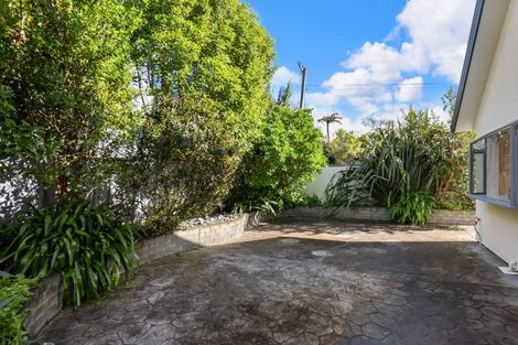 Photo of property in 2/94 Pretoria Street, Hutt Central, Lower Hutt, 5010