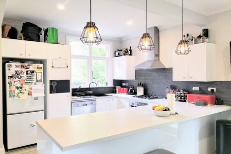 Photo of property in 14 Cranley Street, Musselburgh, Dunedin, 9013