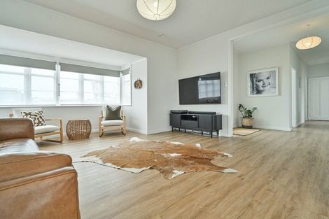 Photo of property in 1 Lowry Terrace, Marewa, Napier, 4110