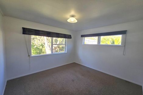 Photo of property in 16 Blenheim Street, Glenfield, Auckland, 0629