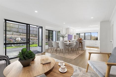 Photo of property in 48 Wiltshire Place, Somerville, Auckland, 2014