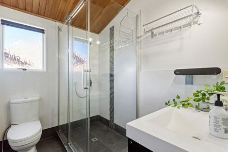 Photo of property in 53 Fitzwilliam Drive, Torbay, Auckland, 0630