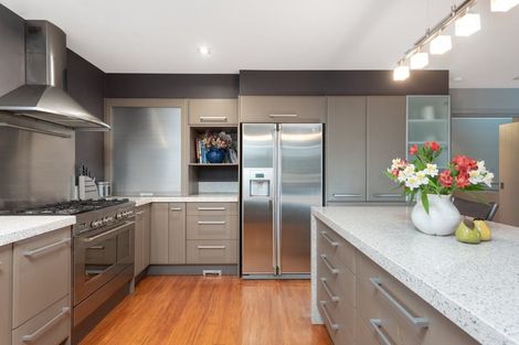 Photo of property in 43 Oceanbeach Road, Mount Maunganui, 3116