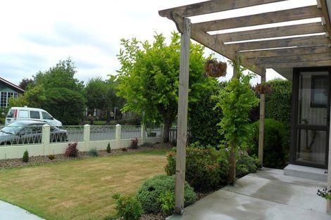 Photo of property in 52 Oriana Crescent, Hornby, Christchurch, 8042