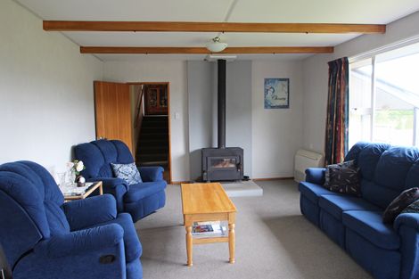 Photo of property in 17 Whitestone Crescent, Weston, Oamaru, 9401