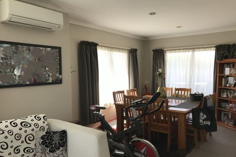 Photo of property in 27 Darjon Drive, Huntington, Hamilton, 3210