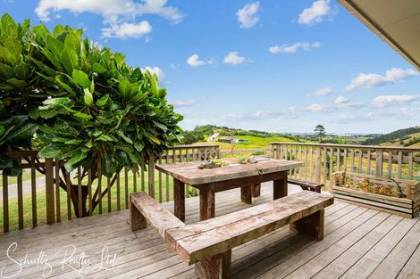 Photo of property in 178 Heatley Road, Whakapirau, Maungaturoto, 0583