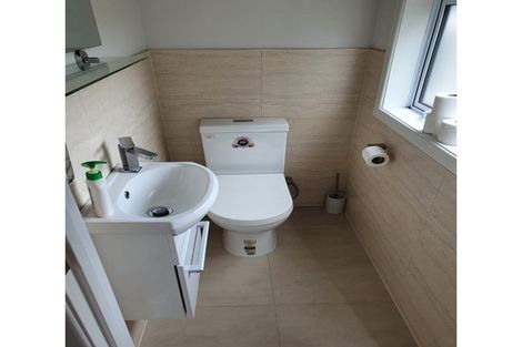 Photo of property in 29/7 Neal Avenue, Glenfield, Auckland, 0629