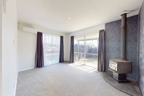 Photo of property in 65 Meadowvale Drive, Levin, 5510