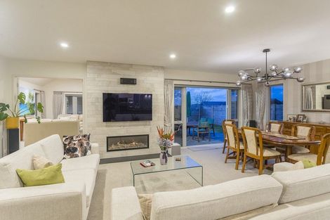 Photo of property in 13 Morepork Drive, Waikanae, 5036