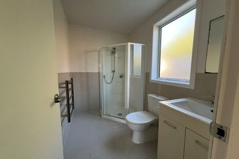 Photo of property in 41 Clayburn Road, Glen Eden, Auckland, 0602