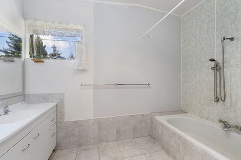 Photo of property in 32 Dykin Road, Kaingaroa, Kaitaia, 0482