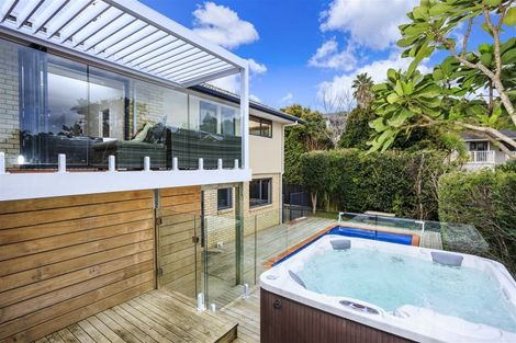 Photo of property in 21a Cliff Road, Torbay, Auckland, 0630