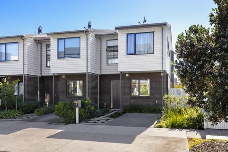 Photo of property in 7 Tahuhu Road, Mount Wellington, Auckland, 1062