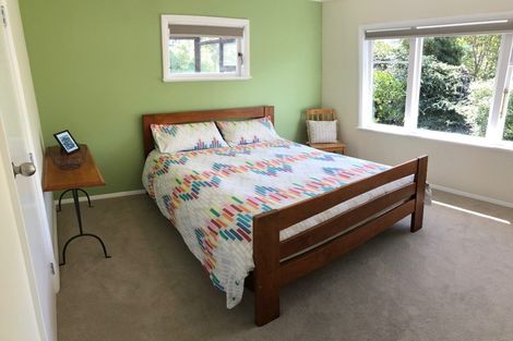 Photo of property in 4 Penryn Drive, Paremata, Porirua, 5026