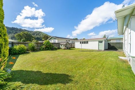 Photo of property in 41 Holdsworth Avenue, Trentham, Upper Hutt, 5018