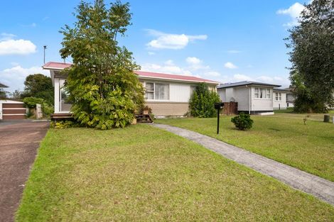 Photo of property in 80 Riverpark Crescent, Henderson, Auckland, 0610