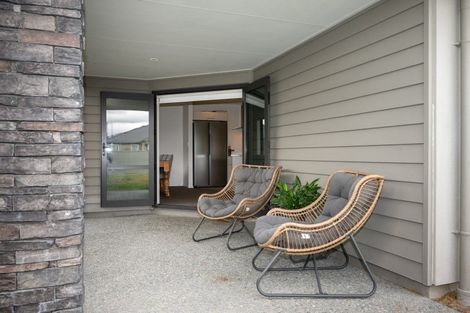 Photo of property in 25 Aparima Place, Awatoto, Napier, 4110