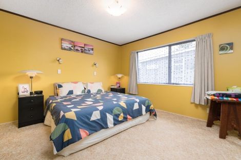 Photo of property in 73 Oceanbeach Road, Mount Maunganui, 3116