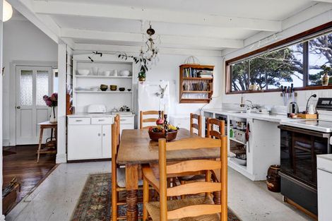 Photo of property in 207 Egmont Street, Patea, 4520