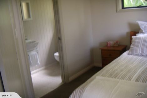 Photo of property in 68 Beach Road, Onerahi, Whangarei, 0110