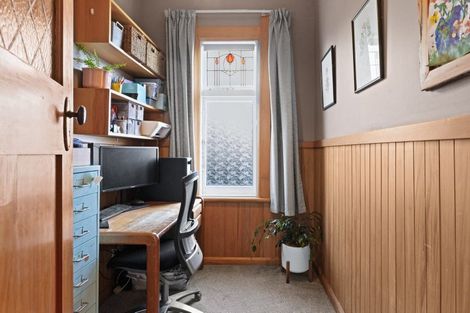 Photo of property in 10 Latham Street, Napier South, Napier, 4110