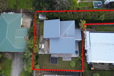 Photo of property in 3a Kiwi Crescent, Tawa, Wellington, 5028