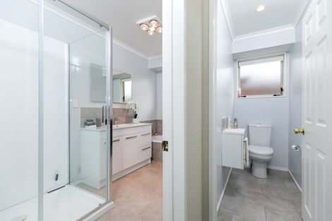 Photo of property in 15 Highbury Place, Nawton, Hamilton, 3200