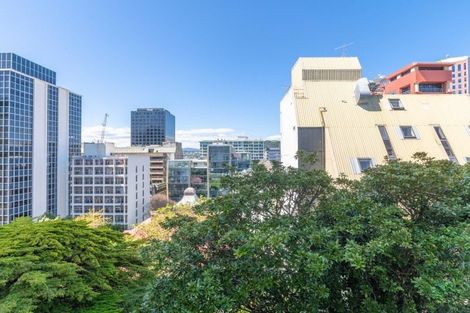 Photo of property in 2/193 The Terrace, Wellington Central, Wellington, 6011
