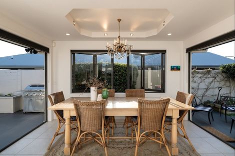 Photo of property in 6 Palazzo Drive, Papamoa Beach, Papamoa, 3118