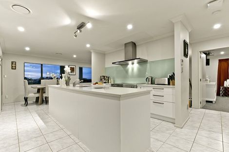 Photo of property in 36 Sapperton Drive, Henderson, Auckland, 0612