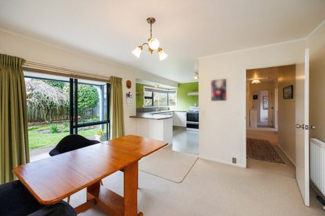 Photo of property in 16 Delta Place, Milson, Palmerston North, 4414