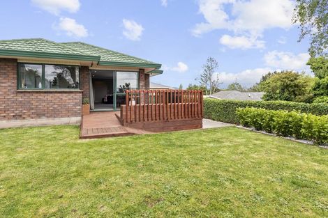 Photo of property in 17 Rosehill Place, Nawton, Hamilton, 3200