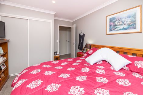 Photo of property in 9 Sea Eagles Place, North New Brighton, Christchurch, 8083