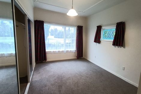 Photo of property in 8 Norton Park Avenue, Fairfield, Lower Hutt, 5011