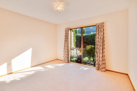 Photo of property in 178 Hawthornden Road, Avonhead, Christchurch, 8042