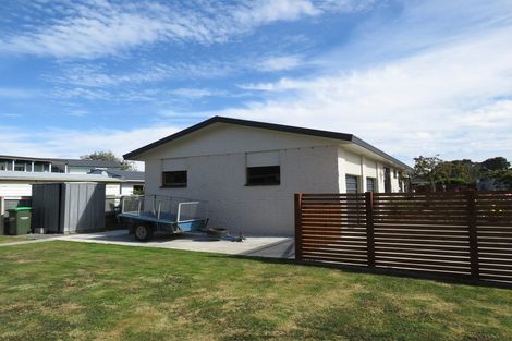 Photo of property in 153 Cunningham Crescent, Grasmere, Invercargill, 9810
