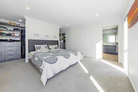 Photo of property in 1217 Glenbrook Road, Glenbrook, Waiuku, 2681