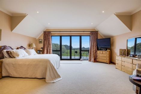 Photo of property in 5 Clark Road, Karaka, Papakura, 2580