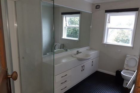 Photo of property in 132 Grafton Road, Roseneath, Wellington, 6011