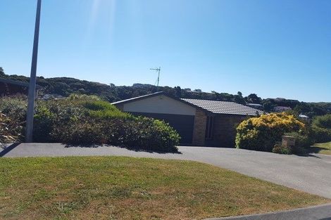 Photo of property in 20 Astronomer Place, Whitby, Porirua, 5024
