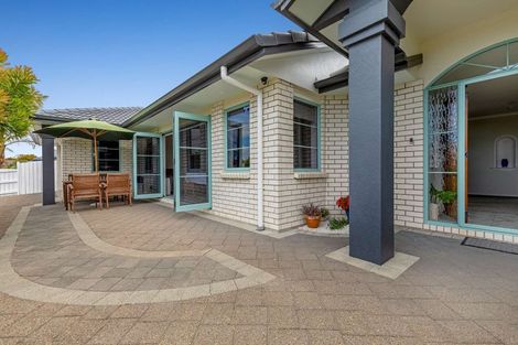 Photo of property in 2 Newport Key, Papamoa Beach, Papamoa, 3118