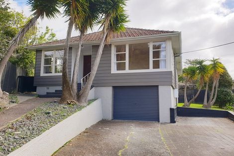 Photo of property in 2 Nutsey Avenue, Northcote, Auckland, 0627